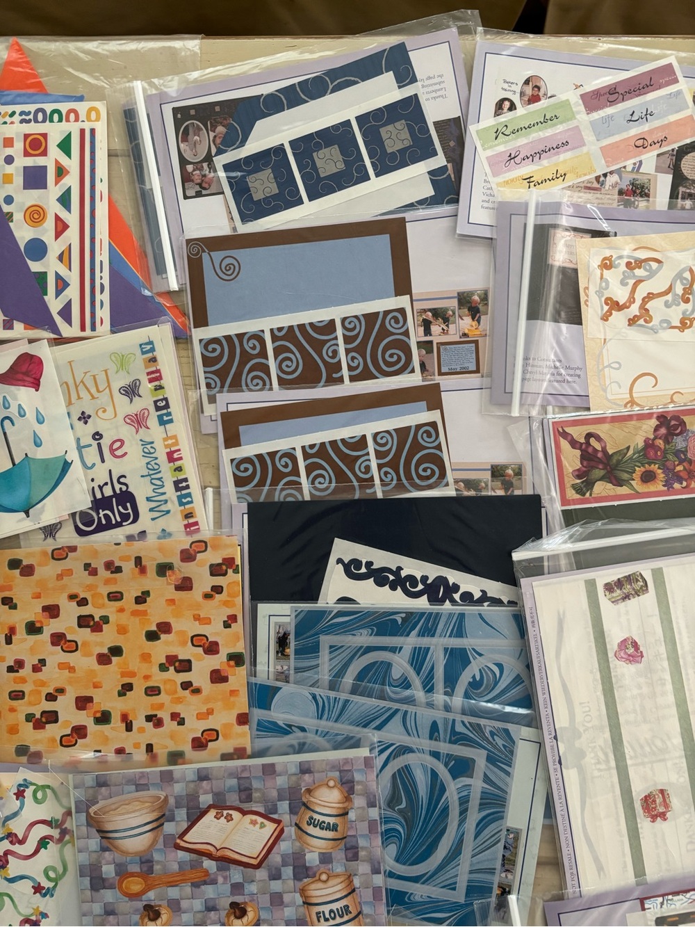 Creative Memories Bundle - Picture 2 of 15